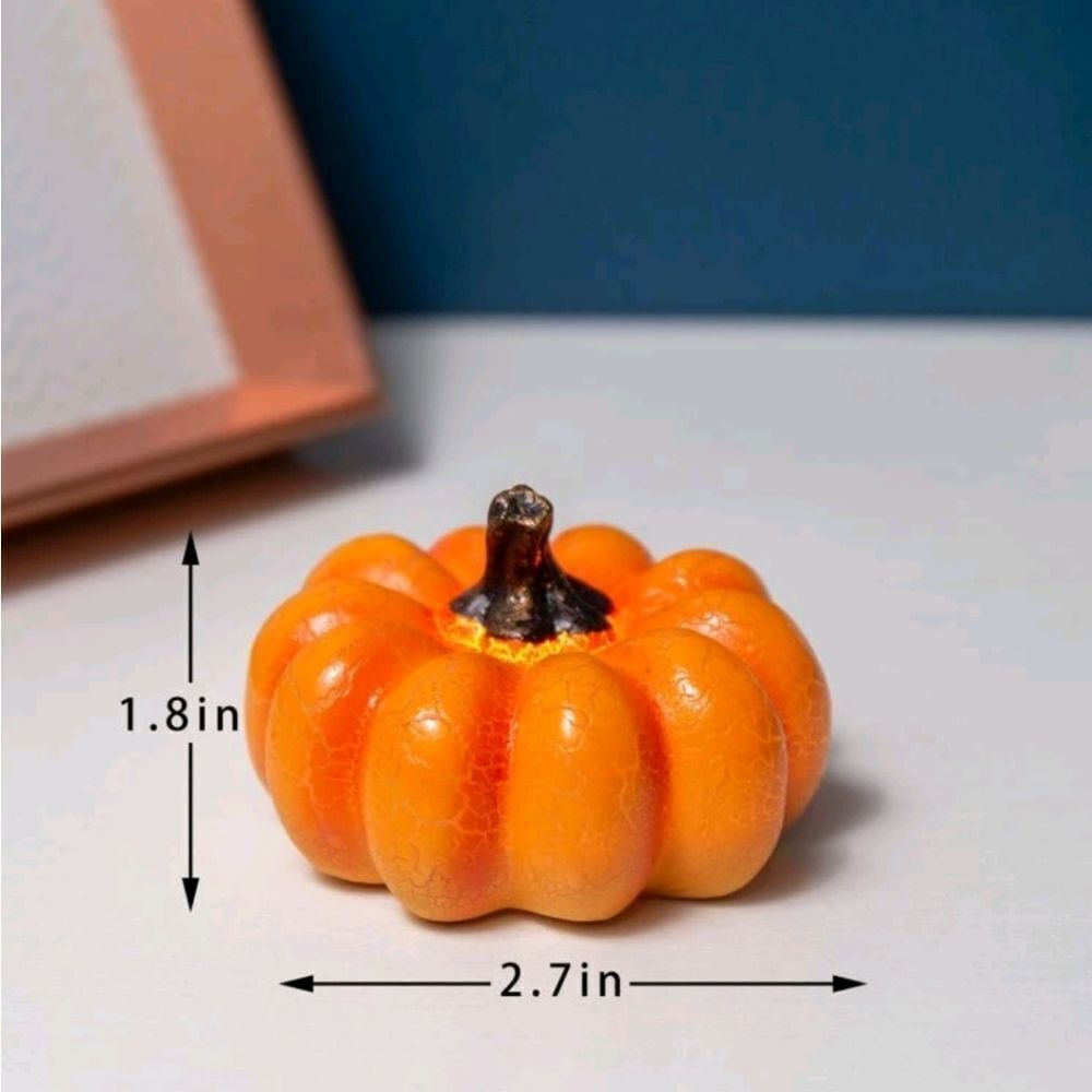 MiniĀ PumpkināšāDecorativeāLight - Picture 2 of 5